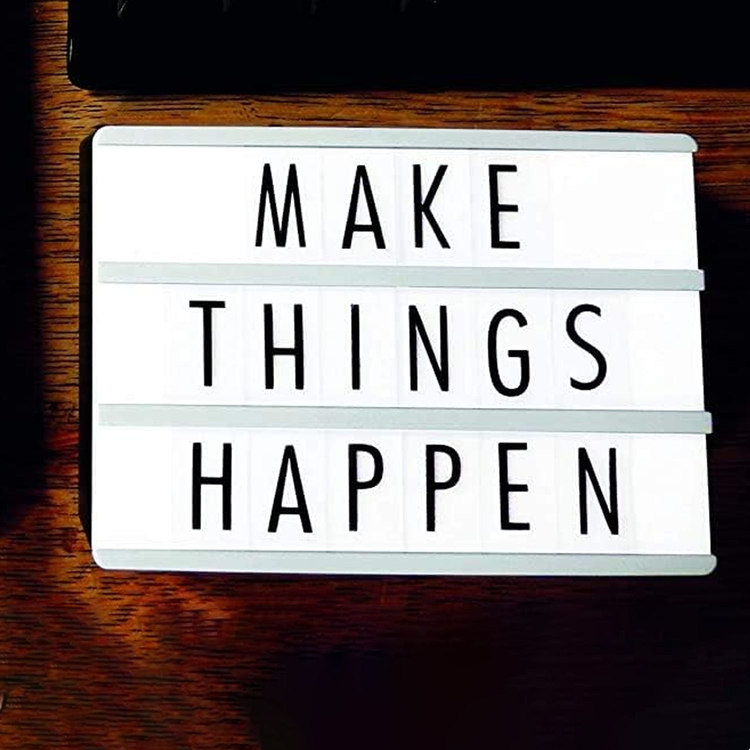 MyMsg: A6 Magnetic Cinematic Light Box with 82 Changeable Letters & 10 Emojis for Personalized Messages