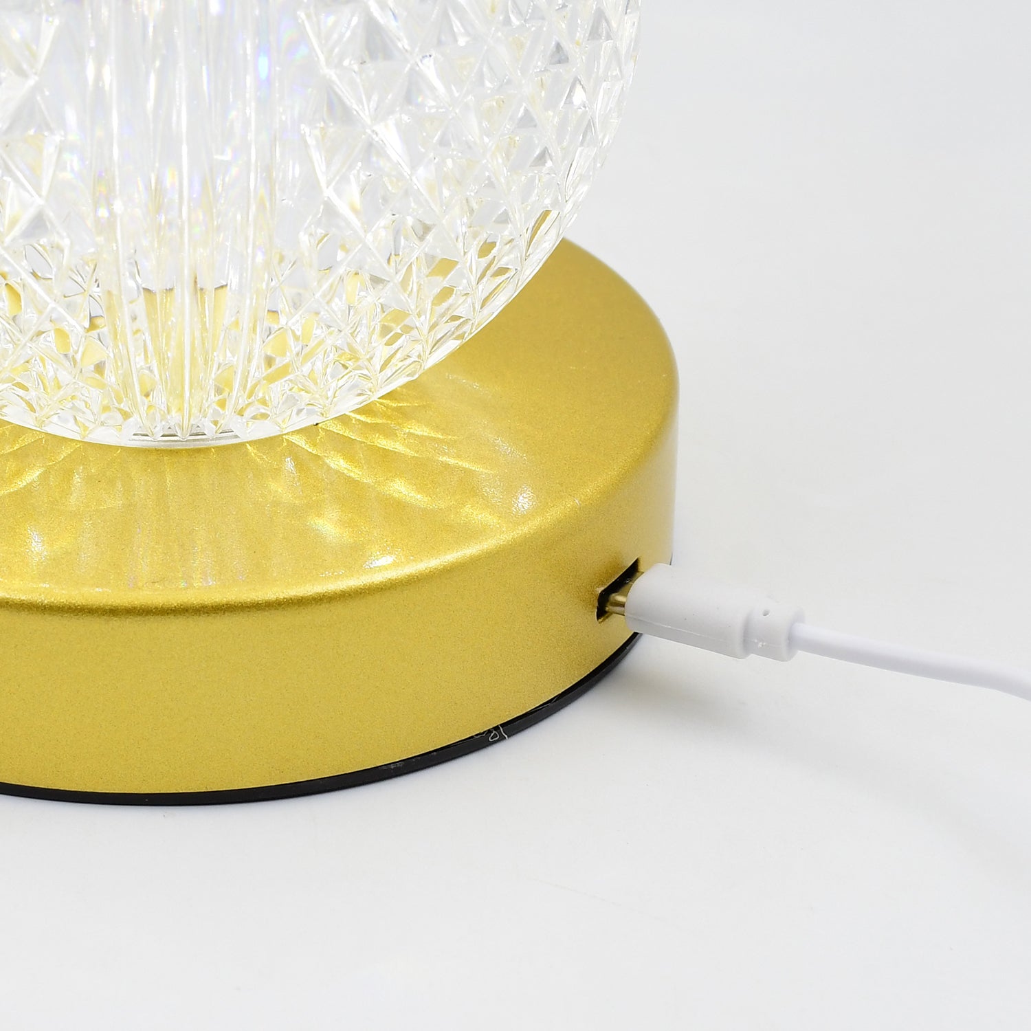 CrystalGlow: Rechargeable LED Table Lamp