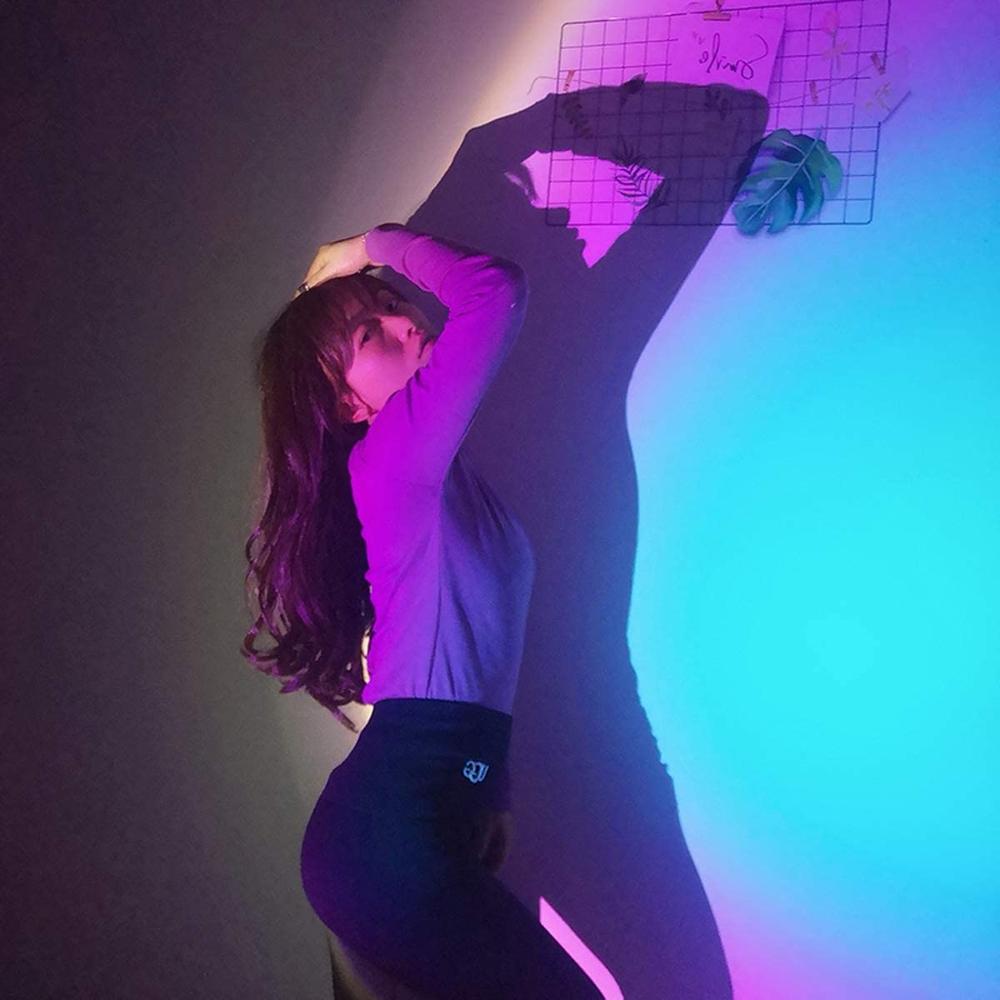 Aura: 16-Hue RGB Sunset Lamp with Remote Control, USB Plug-In & 360° Rotatable Head for Ambience & Content Creation