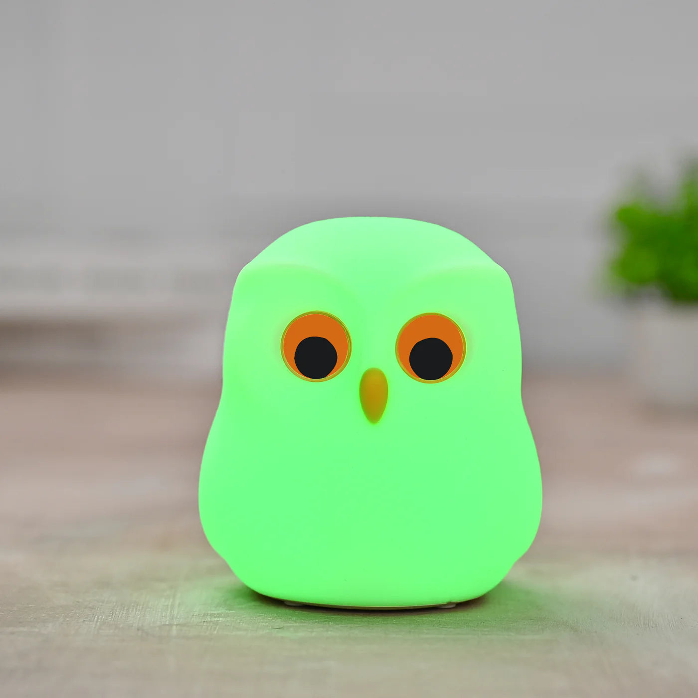 HootGlow: Adorable Owl LED Night Lamp with Rechargeable Battery for Cozy Bedroom Ambience & Gifting