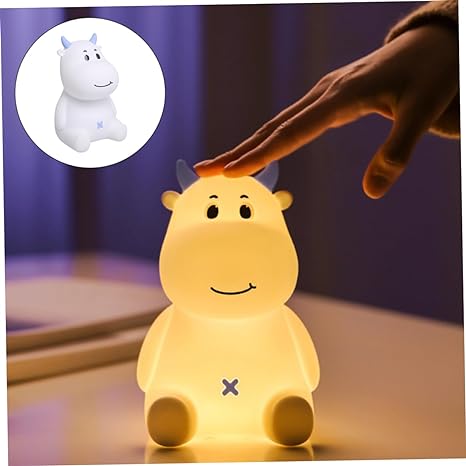 Mooo: Portable Squishy Cow Lamp with Rechargeable LED & Soft Silicone Design for Cozy Bedroom Ambience & Gifting