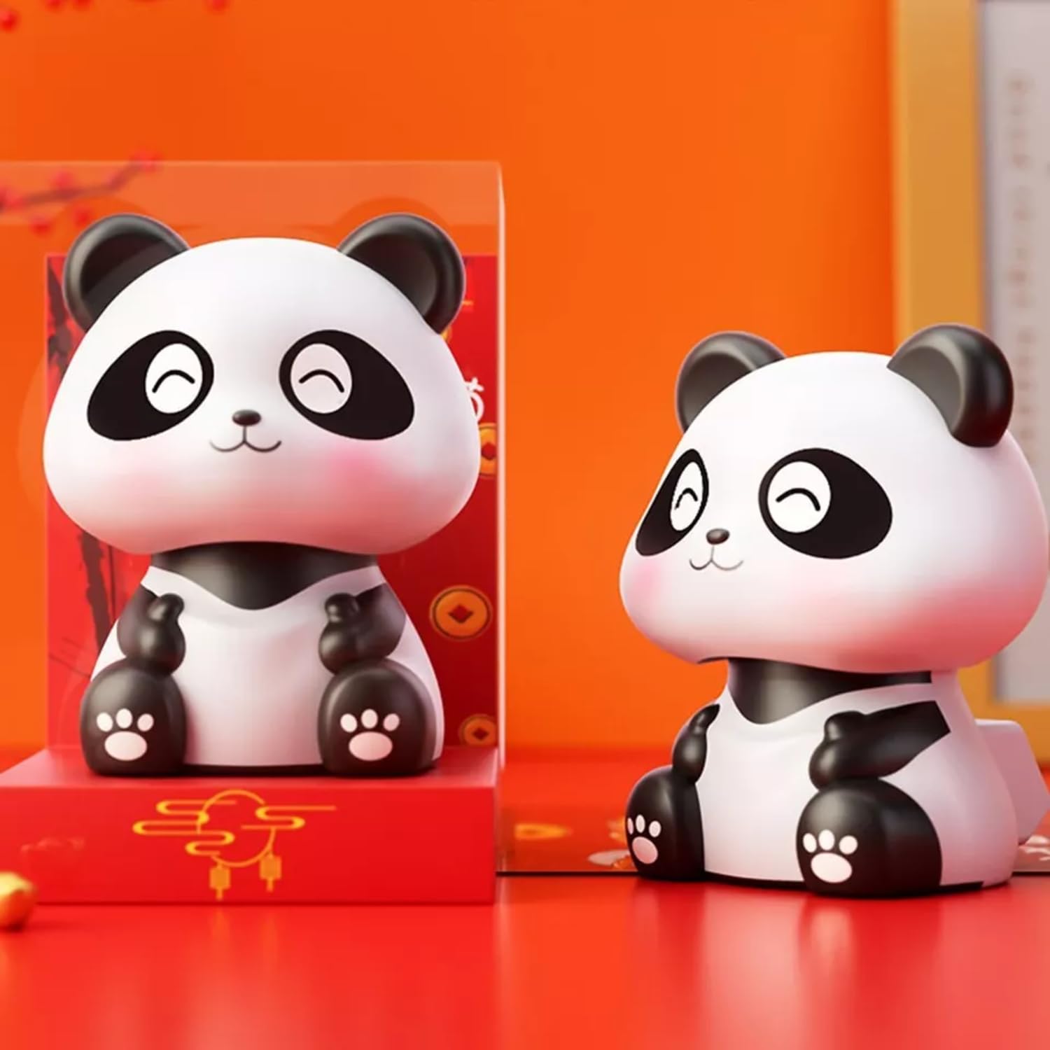 Wobble: Solar-Powered Cute Panda Bobblehead for Car Dashboard & Desk Decor