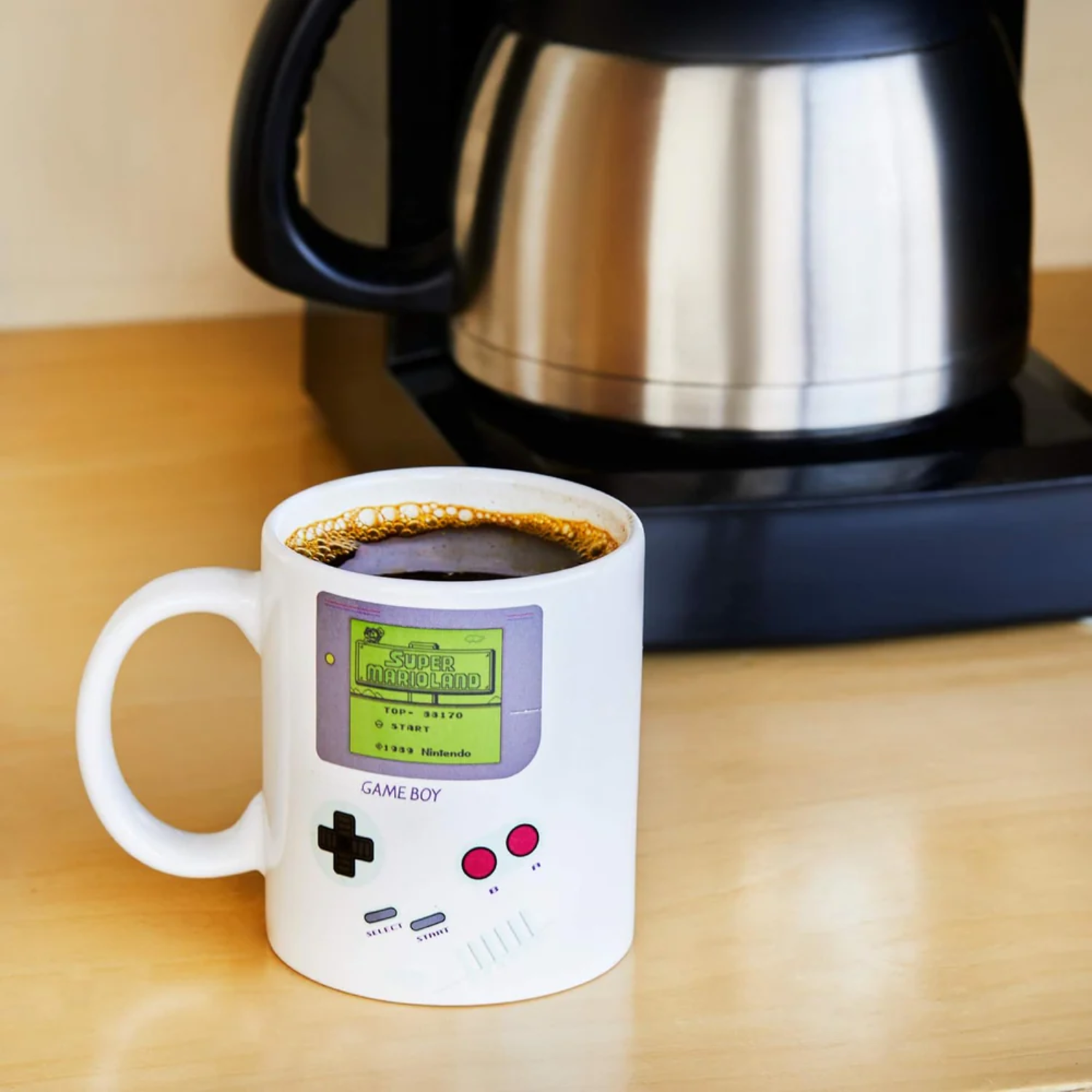 RetroSip: Gameboy-Inspired Heat Sensitive Ceramic Mug, Color-Changing Display with 3D Buttons, Classic Nintendo Design for Coffee, Tea & Gamer Gifting