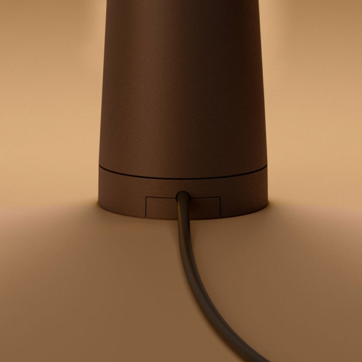 GeekSleek: Minimalist Wireless LED Table Lamp with Touch Control, Stepless Dimming & Rechargeable Design for Home & Office