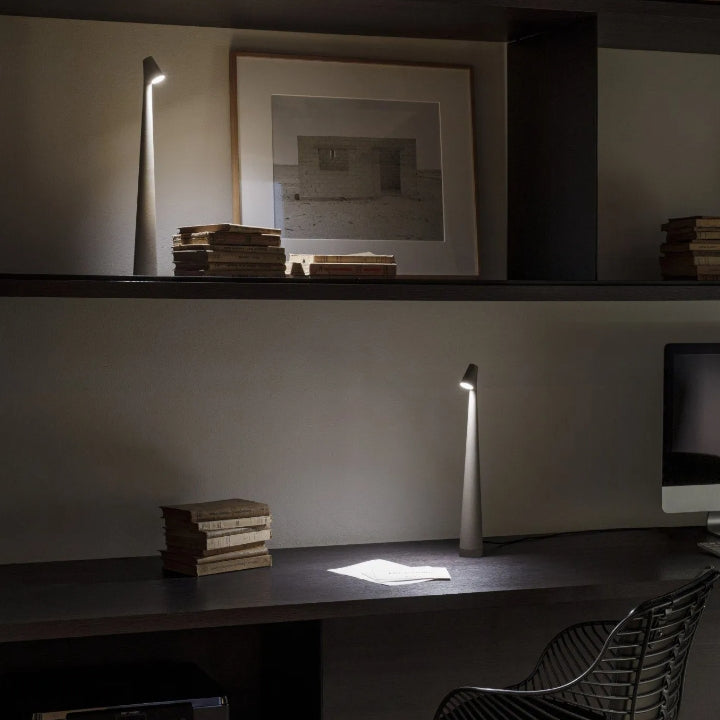 GeekSleek: Minimalist Wireless LED Table Lamp with Touch Control, Stepless Dimming & Rechargeable Design for Home & Office
