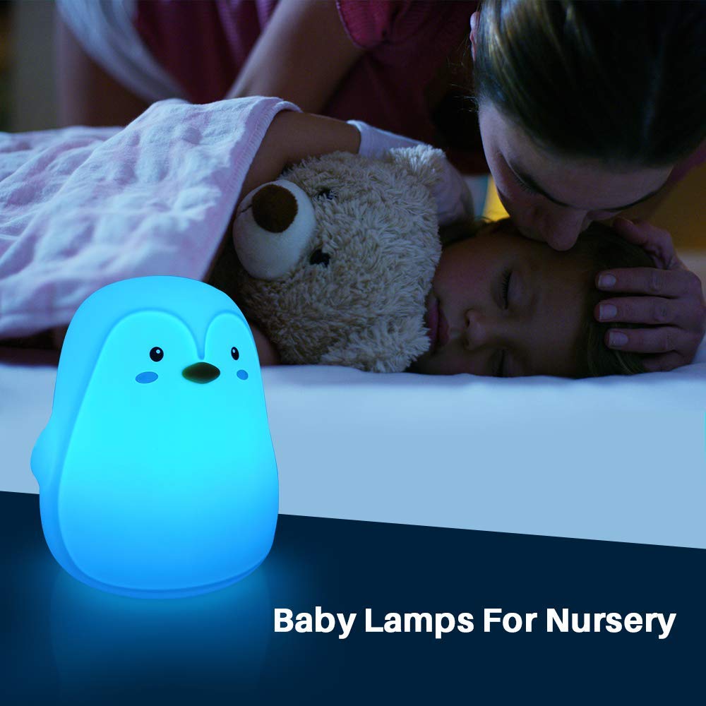 PengiGlow: Adorable Penguin Silicone Night Lamp with Rechargeable LED for Cozy Bedroom Ambience & Gifting