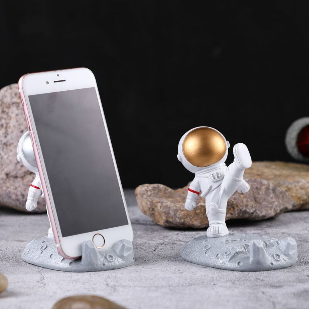 NovaNaut – Creative Astronaut-Themed Mobile Stand sturdy Build Spaceman Design Phone Holder