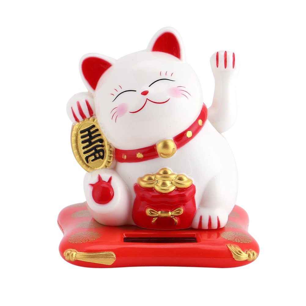 Fortune: Solar-Powered Lucky Cat Figurine for Good Fortune