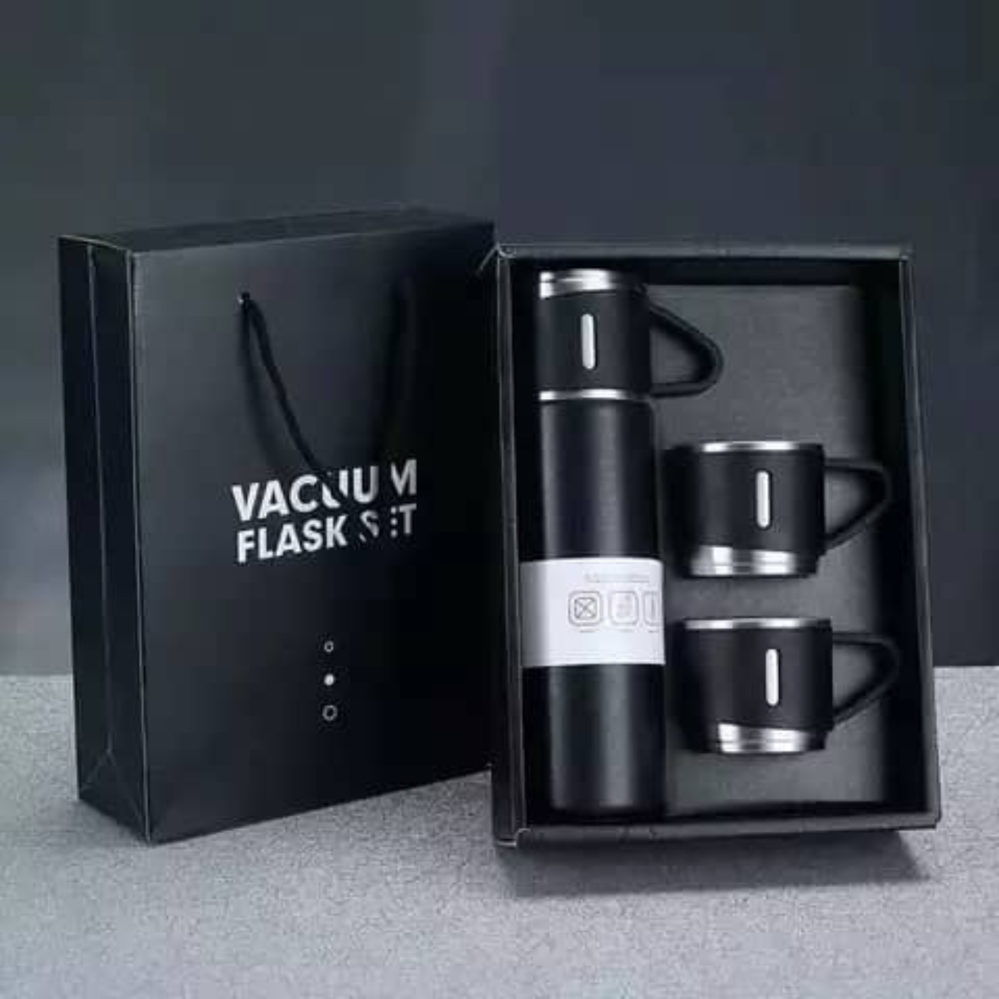 ThermoGift: 500ml Stainless Steel Vacuum Flask Gift Set