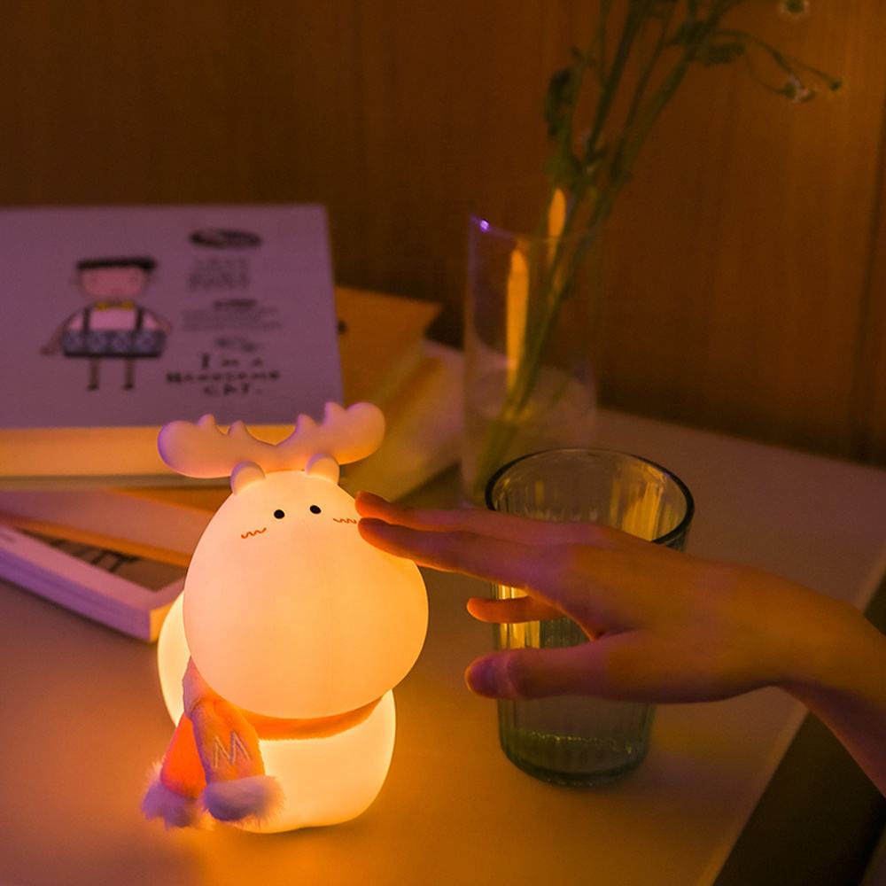 GlowDeer: Cute Reindeer LED Silicon Lamp